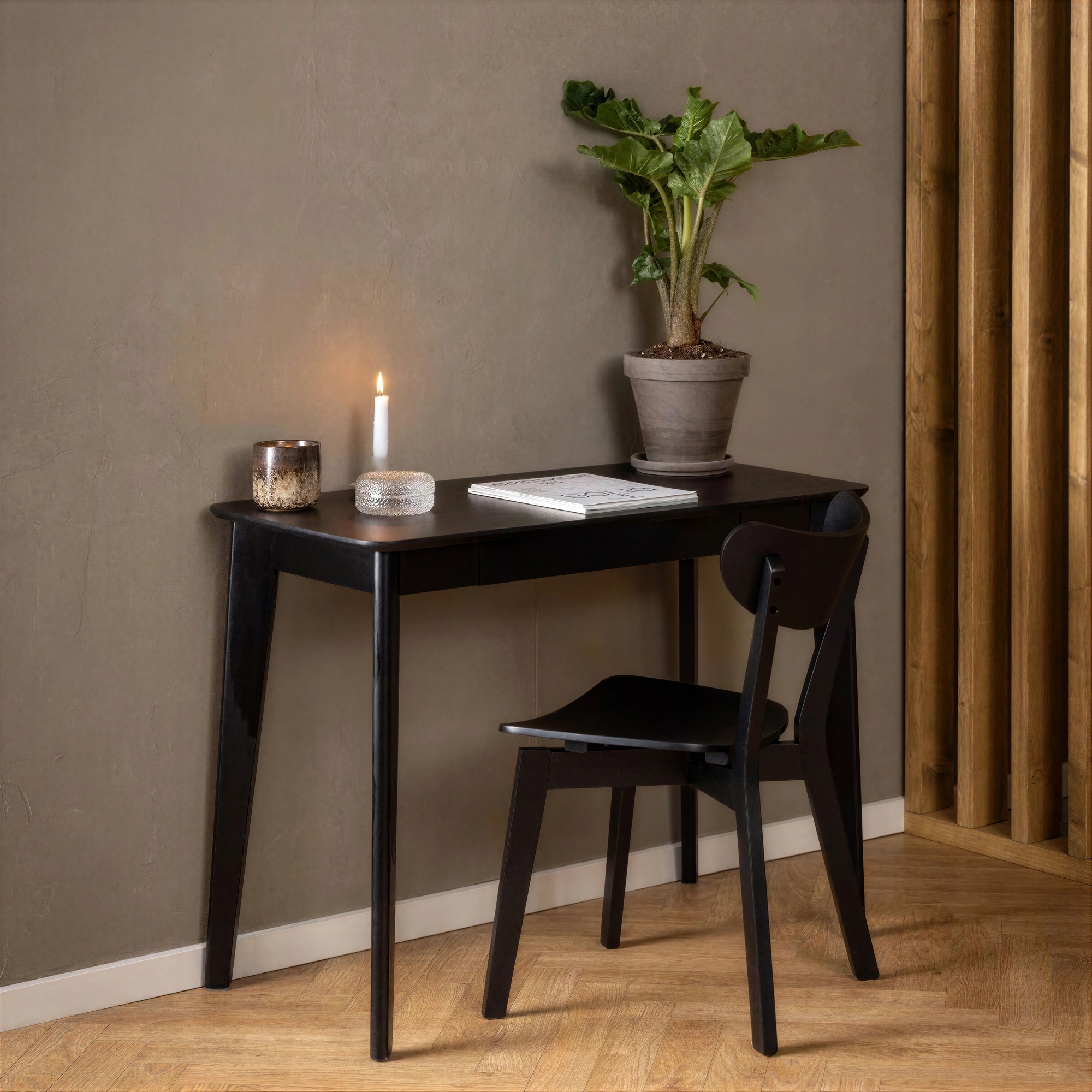 Silla 'Ärsjö' - Negro