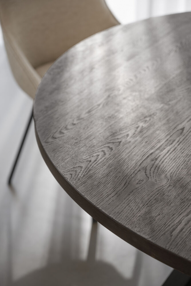 Mesa de comedor 'Maddock' Redonda 135cm - Roble oscuro