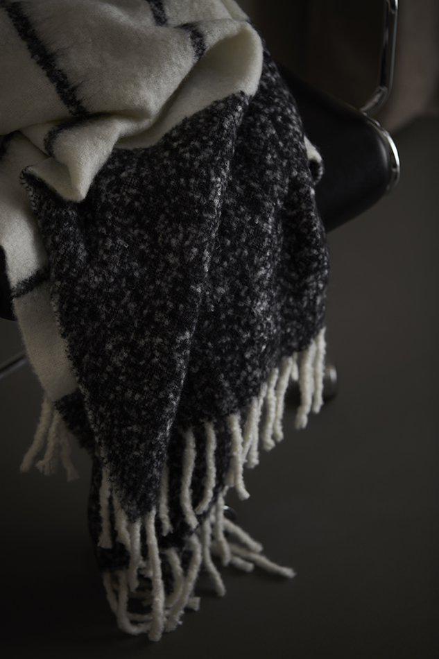 Manta 'Carl' 130x170 - Negro/Blanco