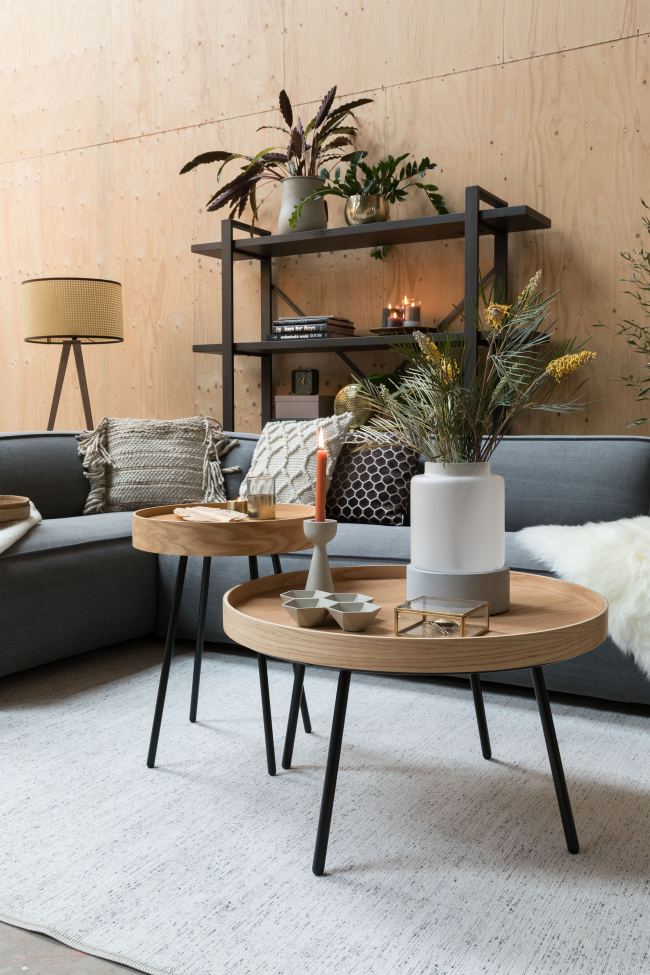 Mesa auxiliar 'Tray' - Roble