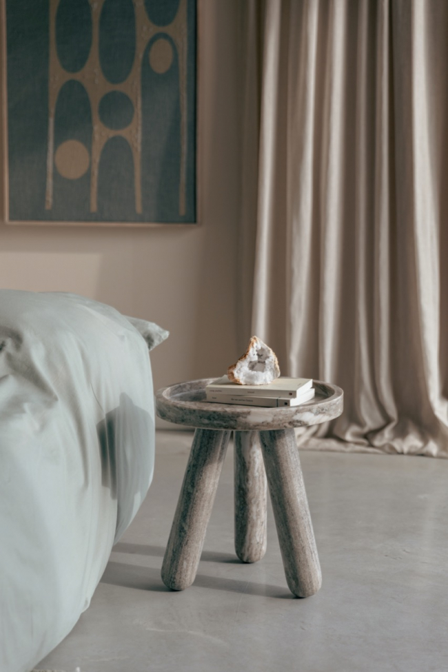 Mesa auxiliar 'Cosmopolitan' - Beige