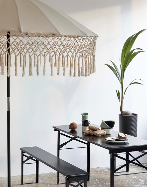 Mesa y bancos 'Garden' 220x60cm - Negra