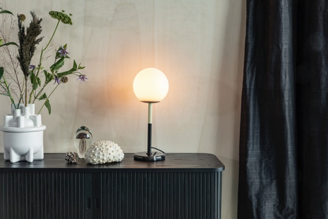 Lámpara de mesa 'Orion' 18x18 - Negro