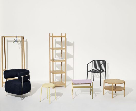 Mesa lateral 'Acorn' - Roble