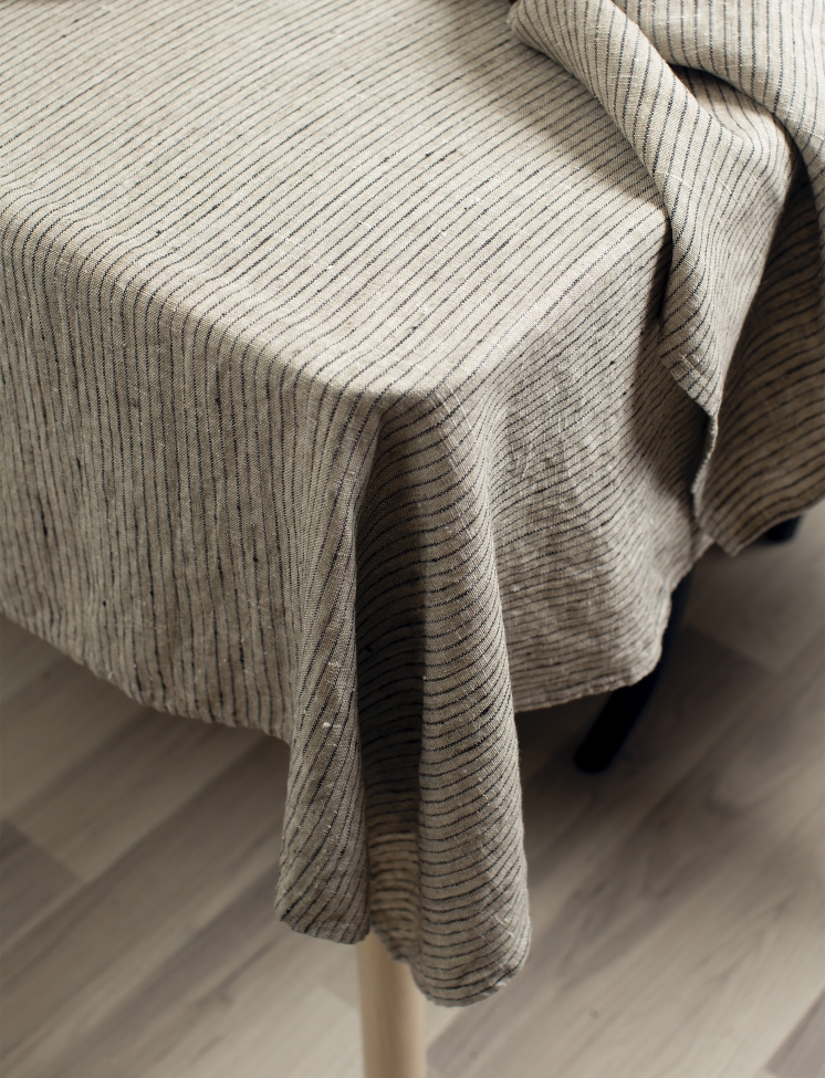 Mantel 'Linus' 145x330- Natural/Negro