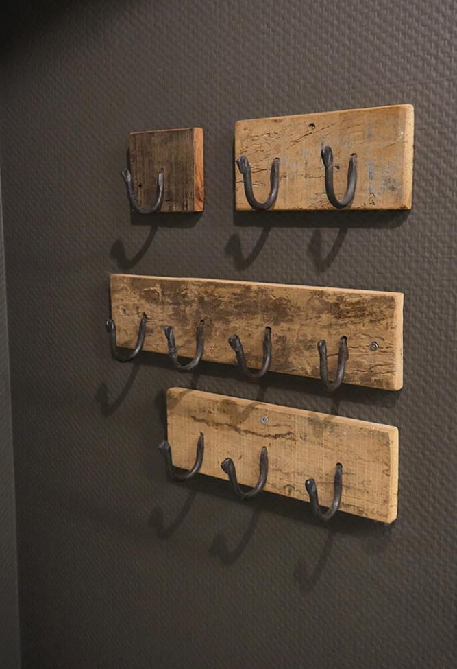 Perchero 'Pjerrot Coat' - Natural