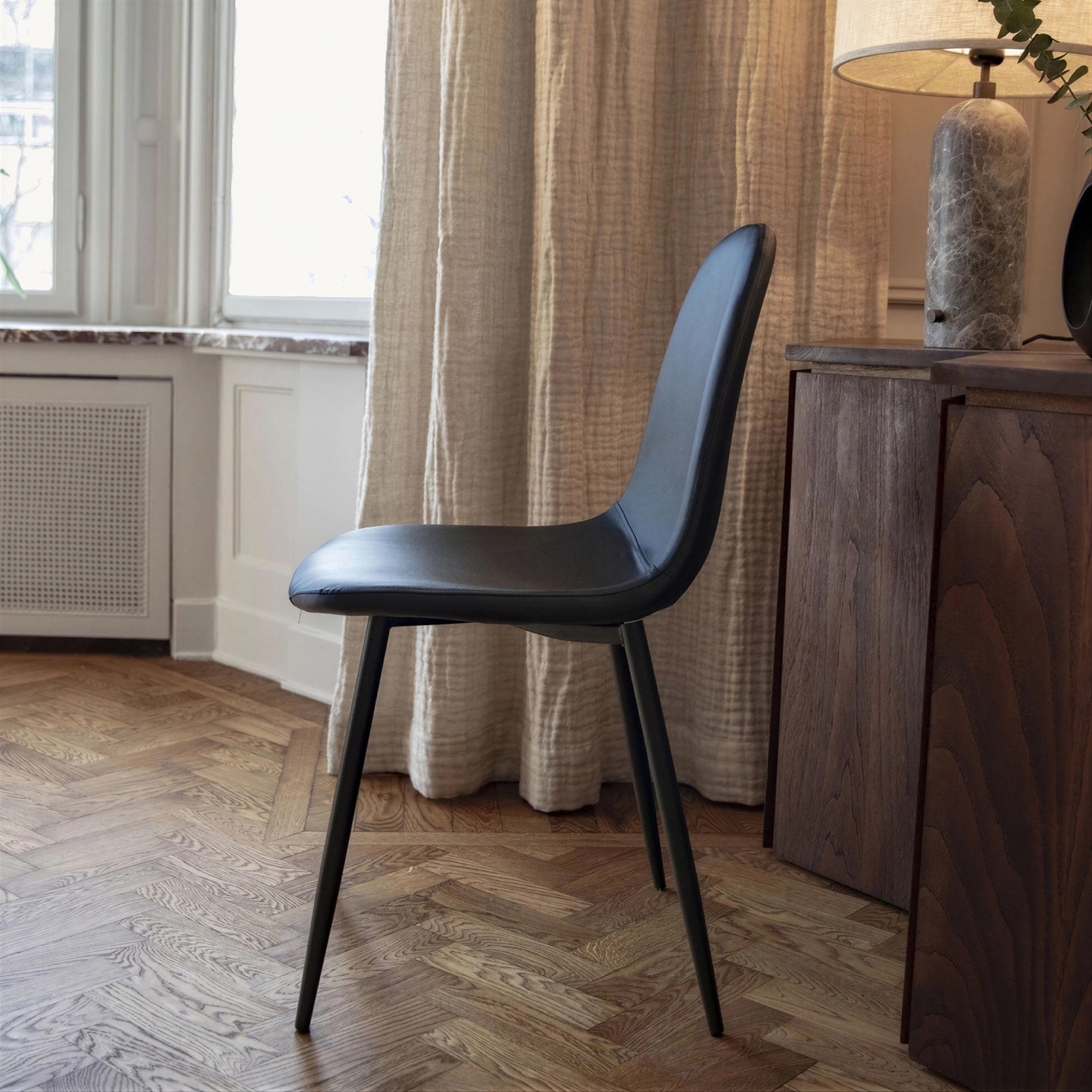 Silla 'Forma' - Negro