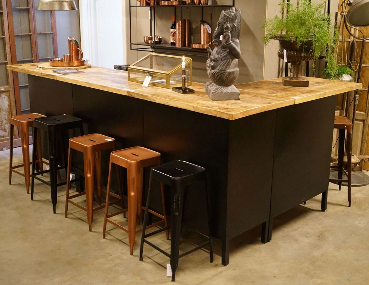 Barra 'Zanzibar' - Derecha