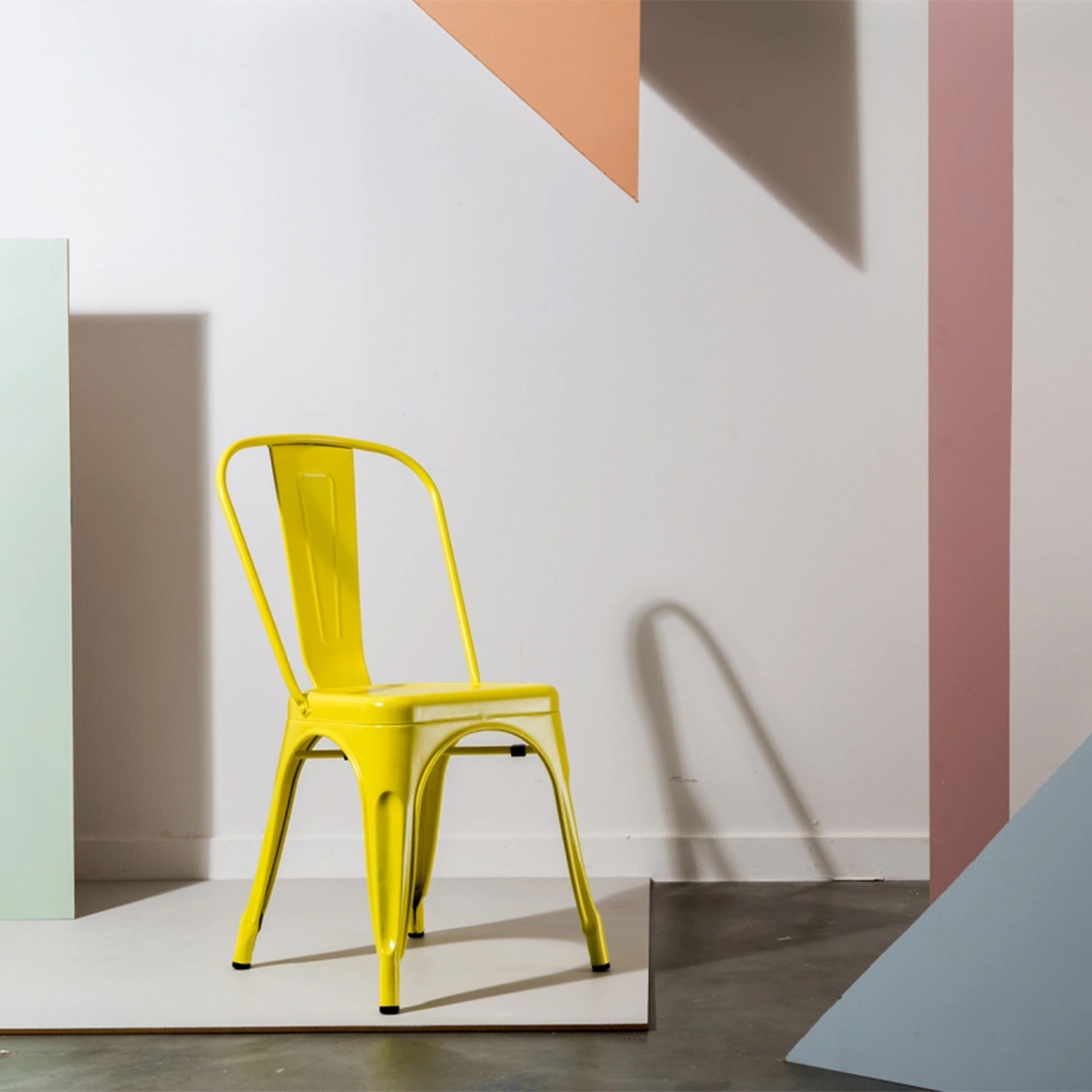 Silla 'Montmartre' - Amarillo lacado