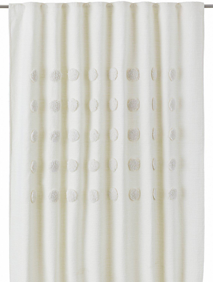 Cortina \'Pom\' 140x280 - Blanco roto en el grupo Habitaciones / Dormitorio con Reforma (1227-20-002)