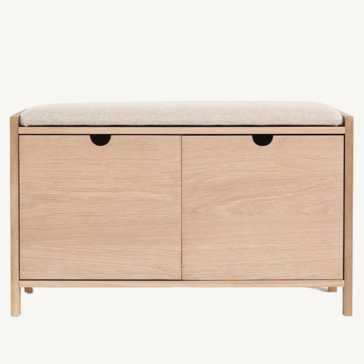 Banco \'Mellby\'- Blanco pigmentado en el grupo Muebles / Estantes y almacenamiento / Percheros y zapateros con Reforma (1599-white-pigmented)