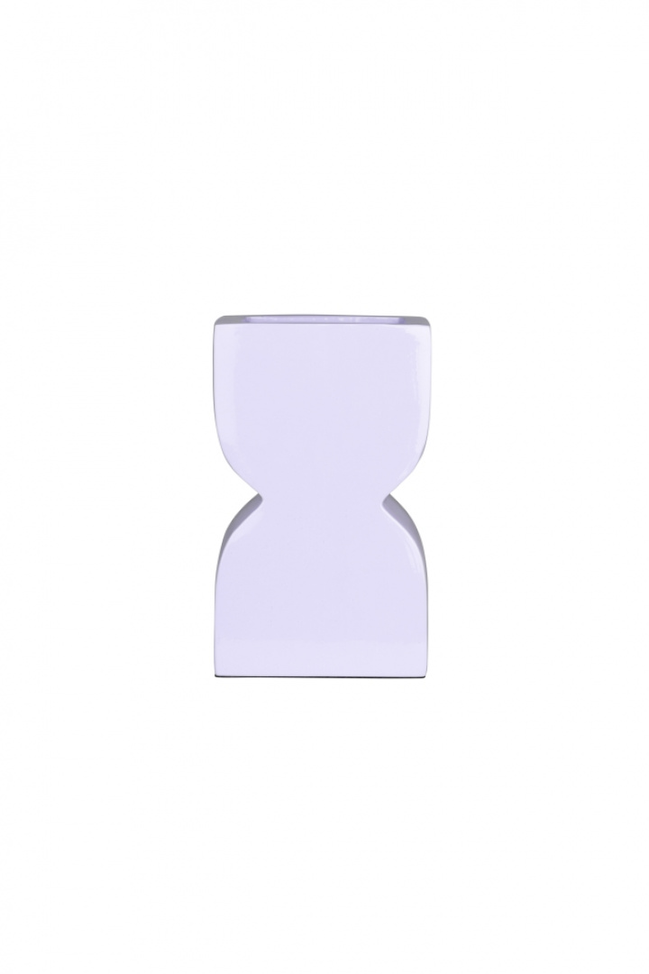 Vas Cones S \'Shiny Lilac\' - Lila en el grupo Decoración / Decoración / Jarrones con Reforma (8200076)
