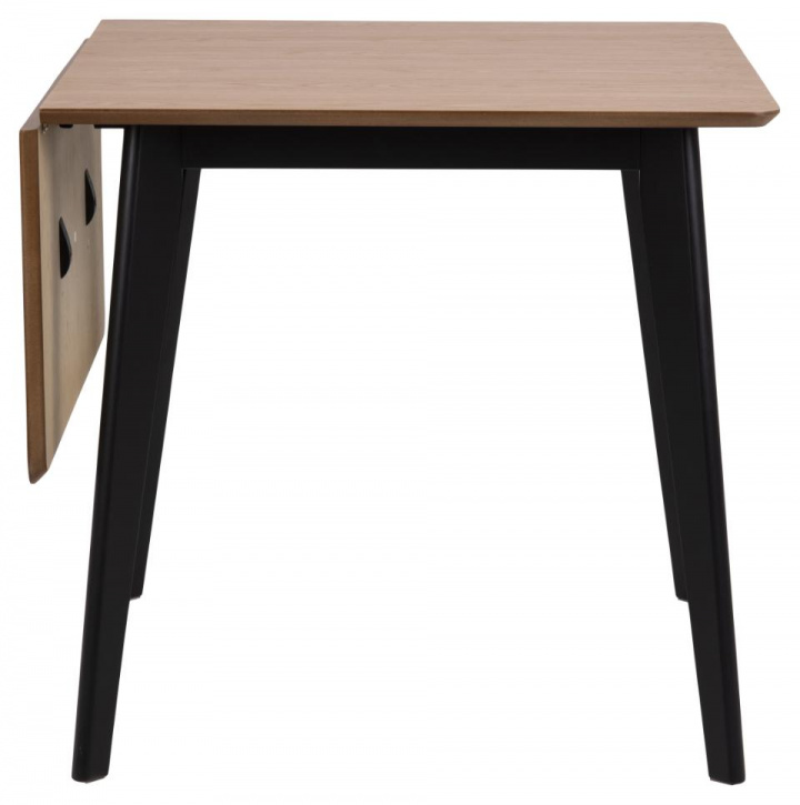 Mesa de comedor \'Ärsjö\' - Natural/Negro en el grupo Muebles / Mesas con Reforma (91467)