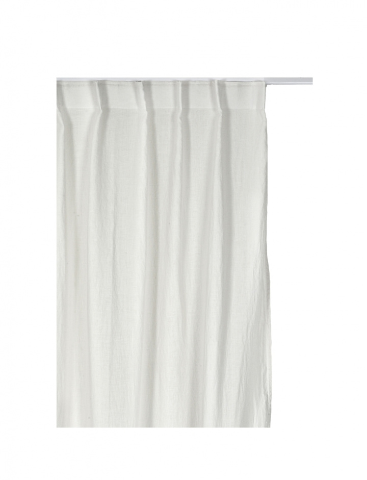 Cortina \'Sunrise\' 140x290 - Beige en el grupo Decoración / Textiles / Cortinas con Reforma (L22230-00406-2217)