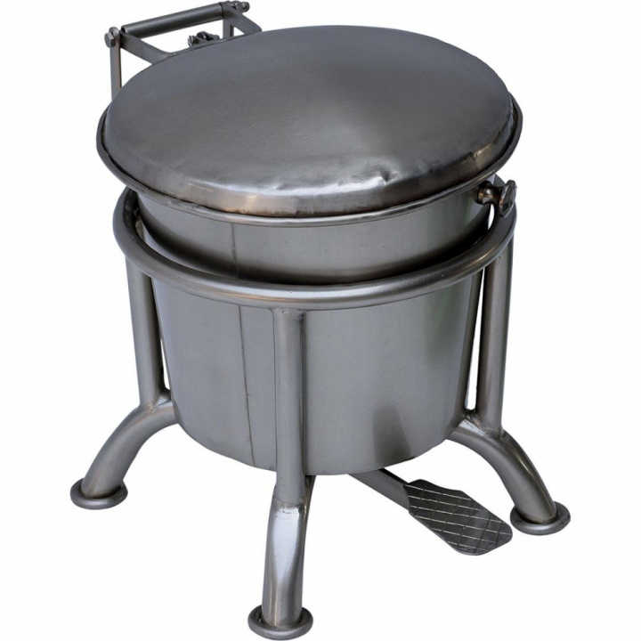 Cubeta de pedal \'Klapp\' - Hierro en el grupo Muebles / Estantes y almacenamiento / Almacenamiento pequeño con Reforma (M16570)